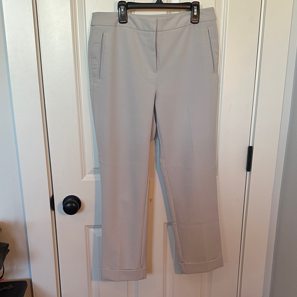 Adrianna Papell Light Gray Cropped Pants